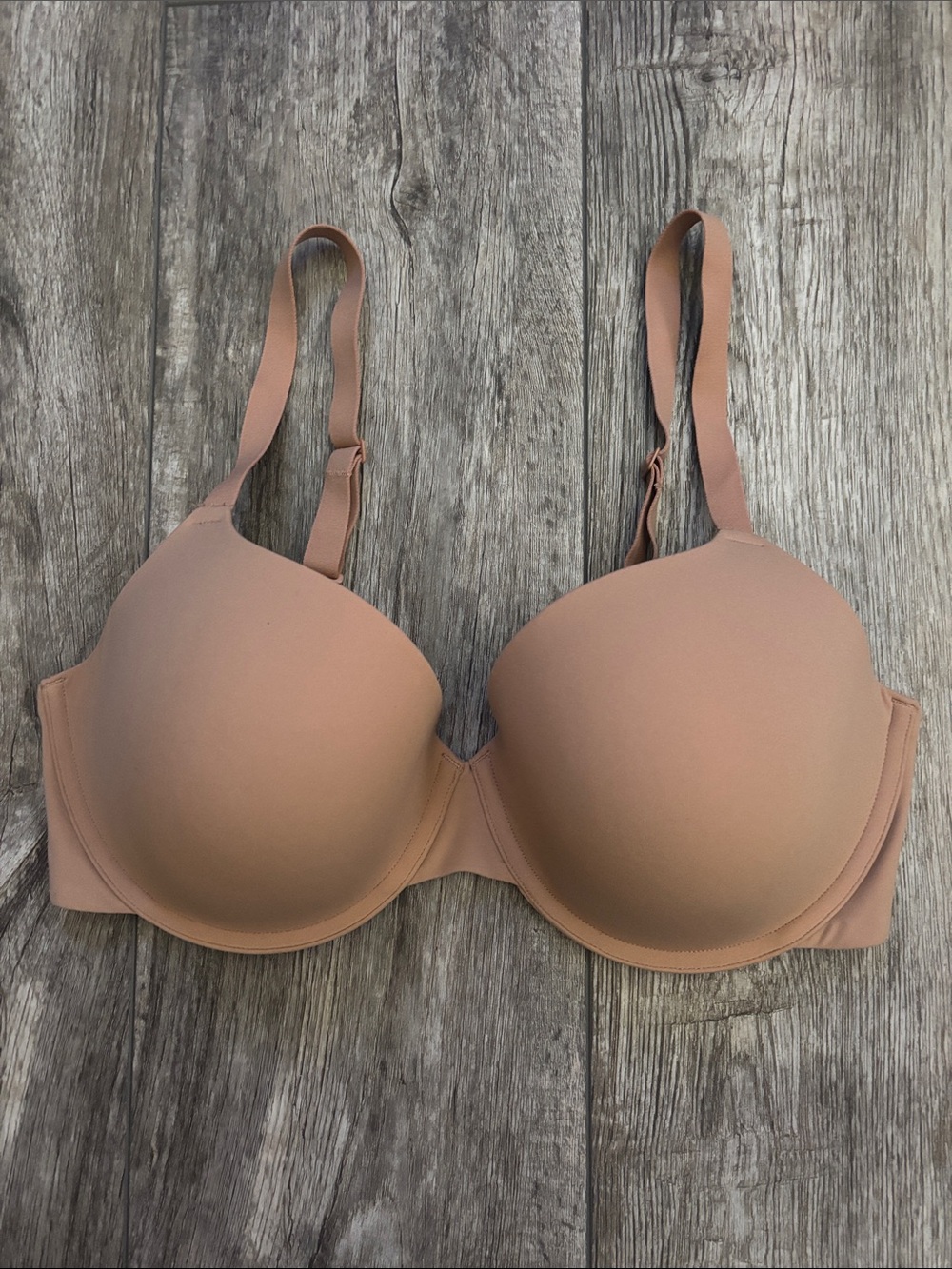 SKIMS LIGHTLY LINED BRA